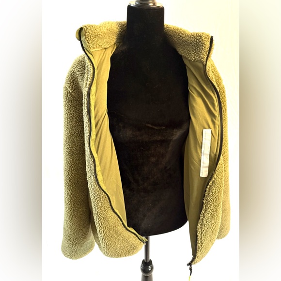 H&M Olive Green Sherpa Fleece Jacket - Picture 6 of 11